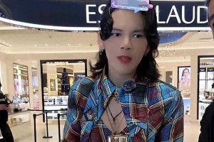 向佐奇装异服引爆热搜：豪门二代的流量密码