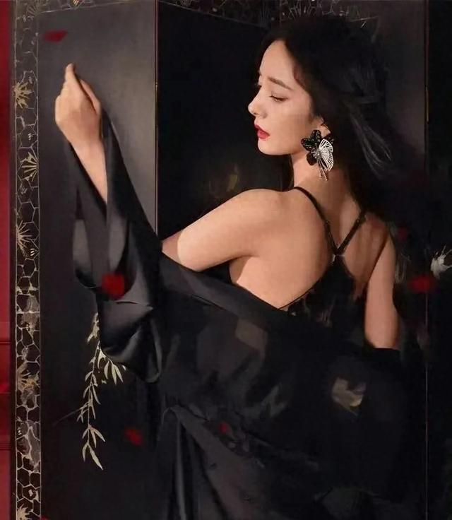 杨幂时尚写真