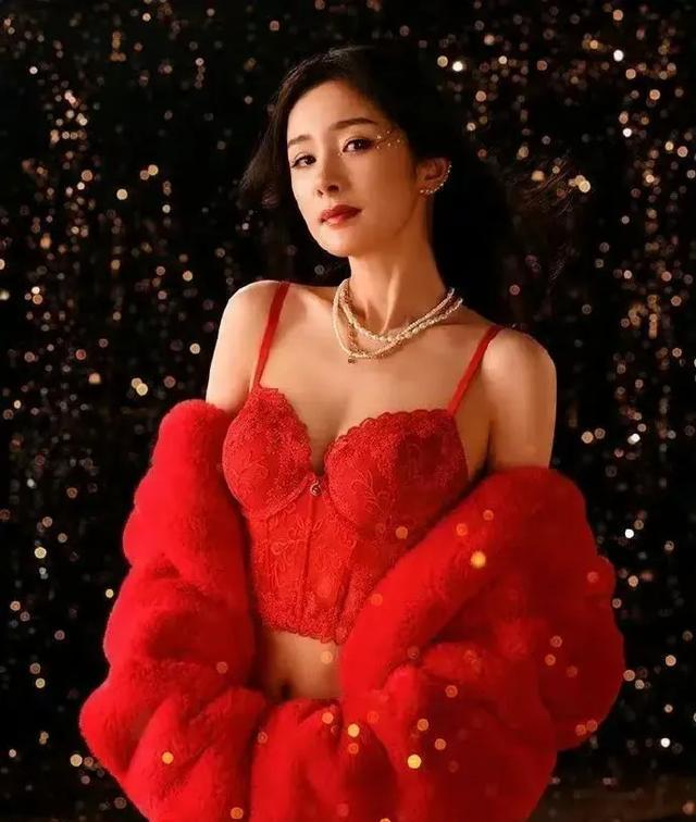 杨幂代言维密