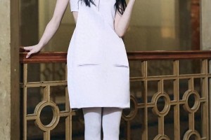 00后刘浩存生图曝光 无修状态美如校园女神