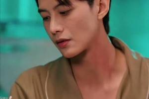 何健麒《相逢如初见》演技炸裂，诠释角色内心世界