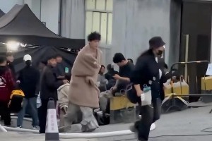 李昀锐与哥哥大林的兄弟情深：富二代明星的温情故事