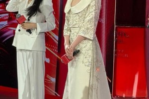 刘亦菲新中式礼服引爆热搜，丰腴美挑战白幼瘦审美